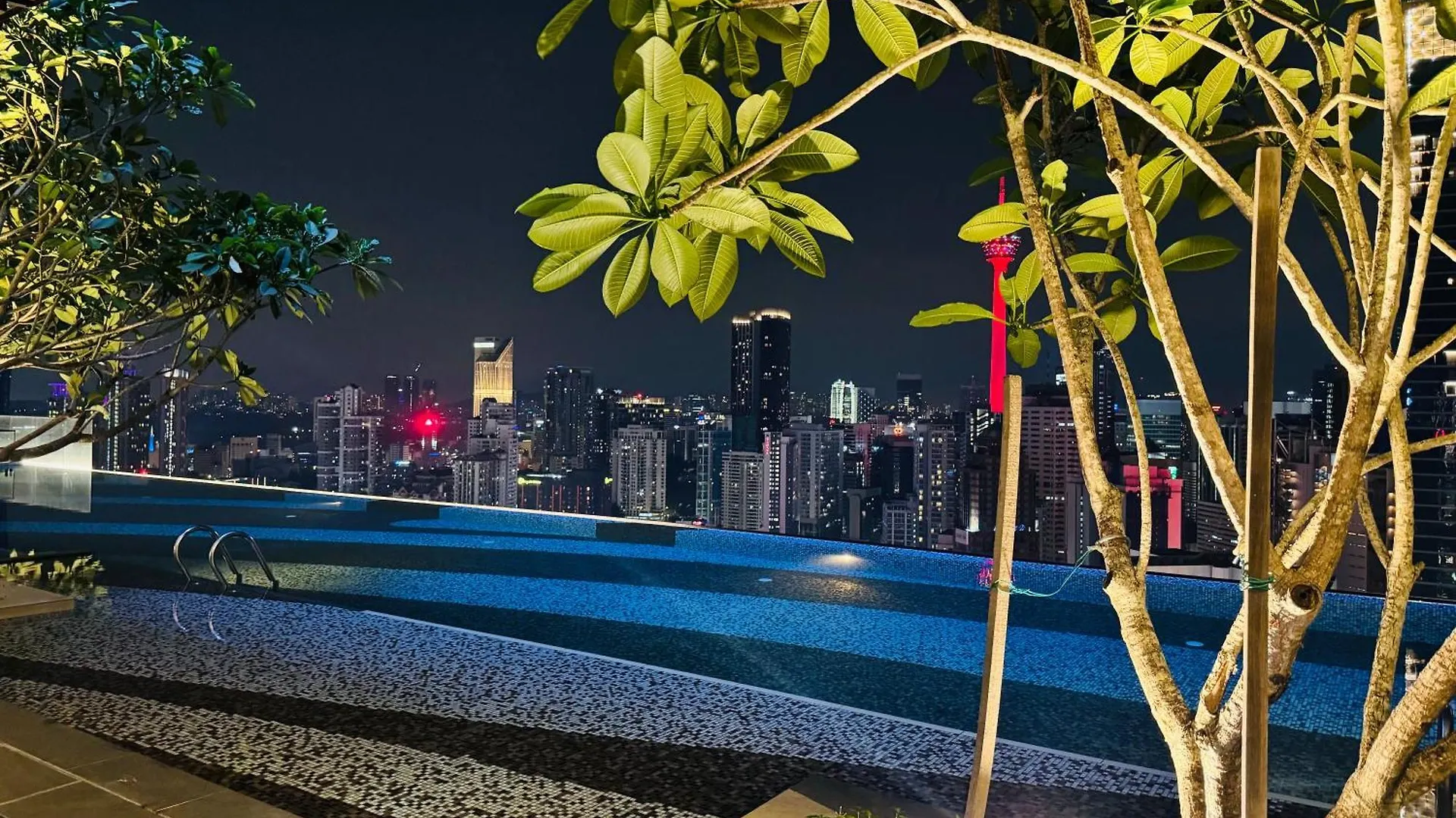 Axon Bukit Bintang Pavilion Kuala Lumpur 0*,  Malaysia